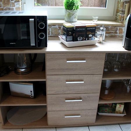 Ferienwohnung " Gecko 2 " Andernach Bagian luar foto